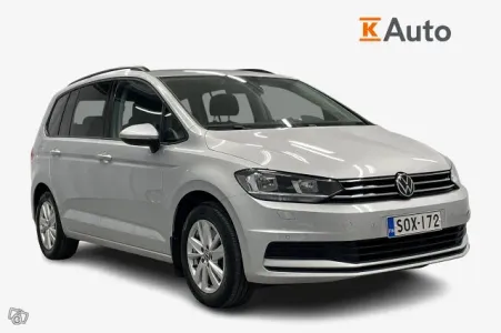 Volkswagen Touran Comfort Family 1,5 TSI EVO 110 kW DSG *ACC / Tehdastakuu / Webasto / 7Hlö. / ALV / Navi*